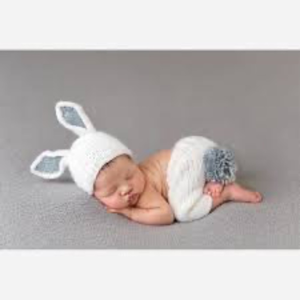 NWT Anthropologie Blueberry Hill Blue Grey  Baily Bunny Hand-Knit Set